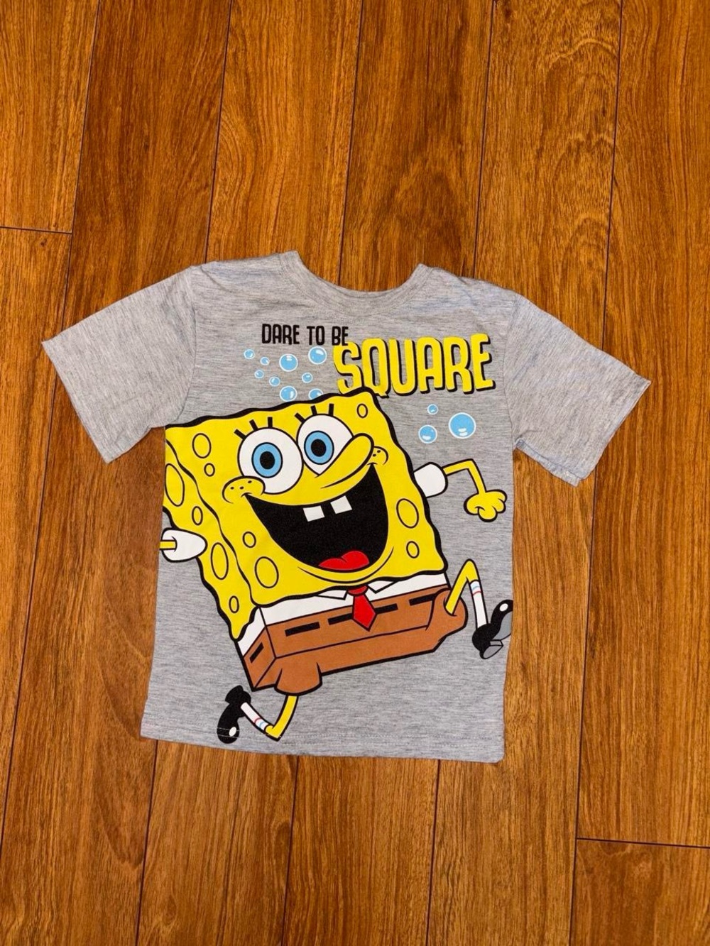 Y2K grey spongebob squarepants graphic tee
